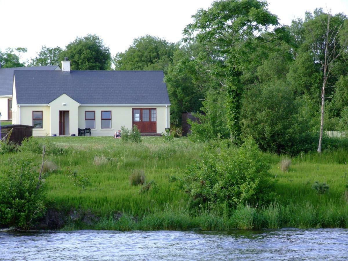 Kesh Lakeside Cottage Екстер'єр фото